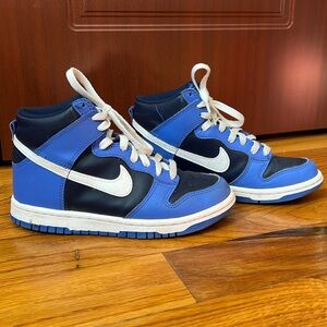 Nike Dunk High Top | Kids Size 4 | Two Tone Blue | Like New | Non Smoker